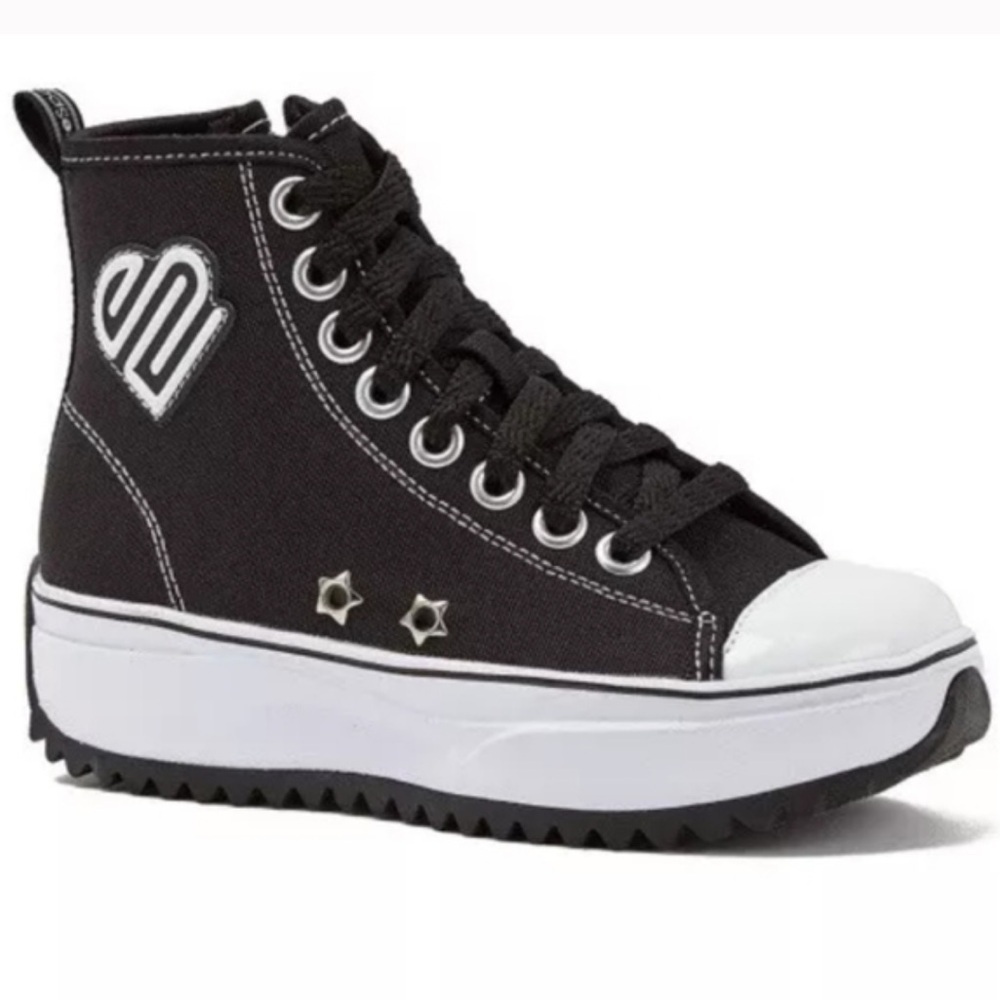 Justice Girls Platform Black & White Lug
Sole Athletic Shoes Size 13
